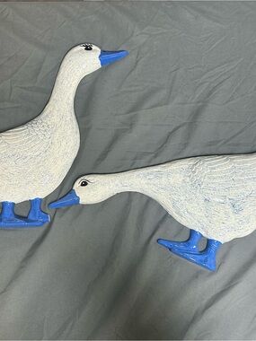 Vintage Ceramic Goose Duck Wall Decor 80s/90s Cottagecore Blue/White